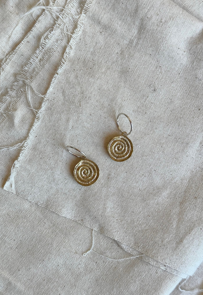 abby-seymour-ammonite-sleepers-brass-goose