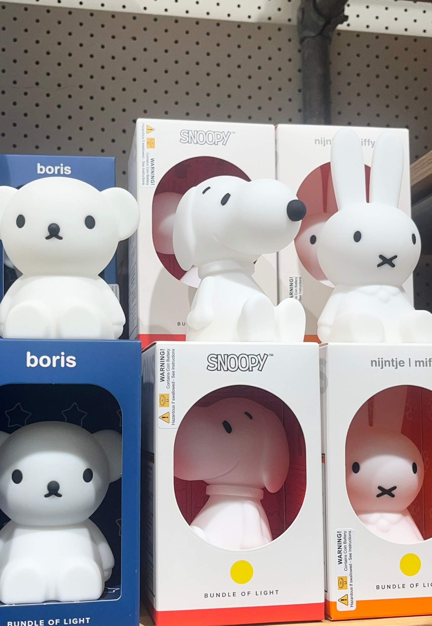snoopy bundle of light