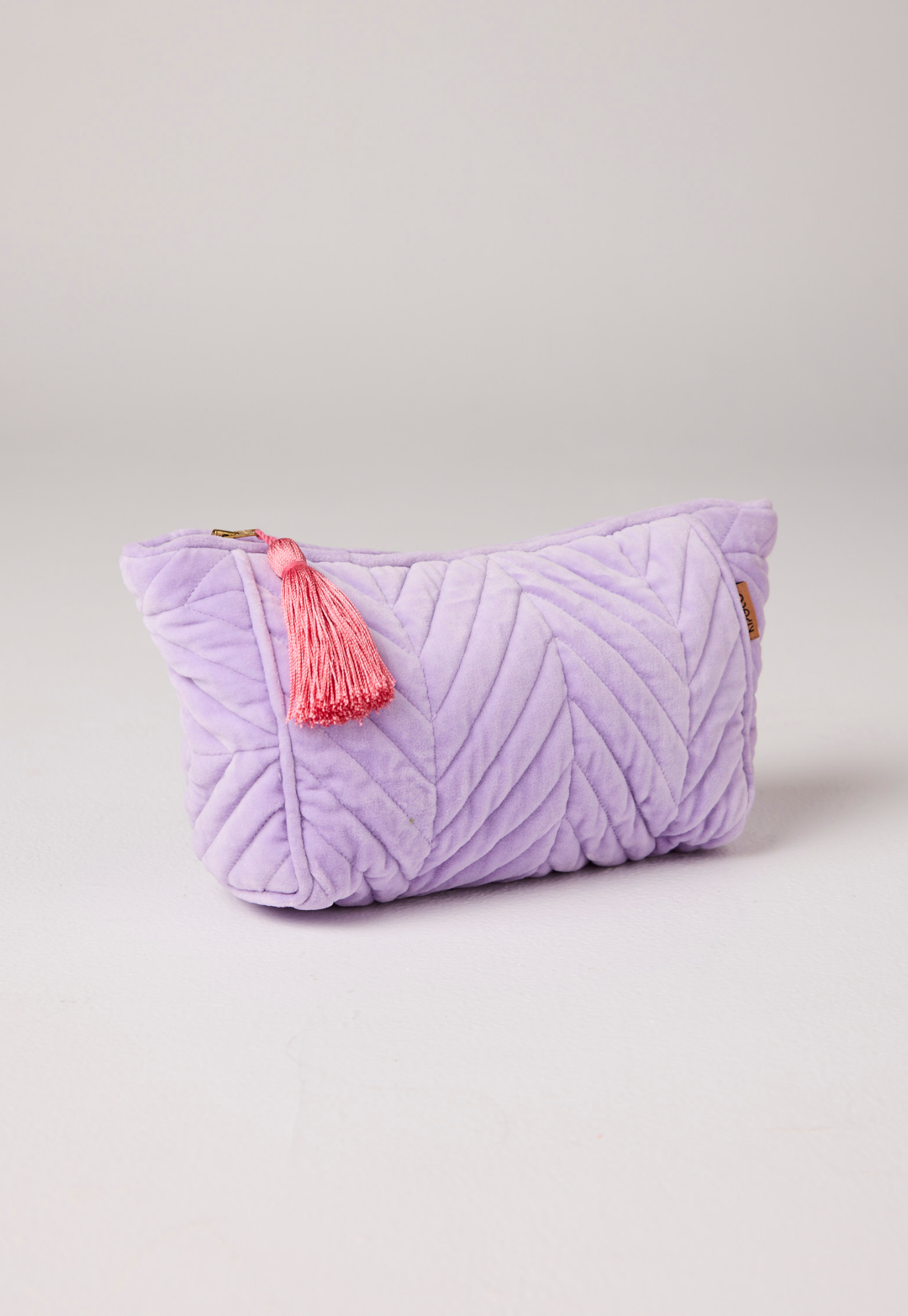 kip&co - lilac velvet toiletry bag