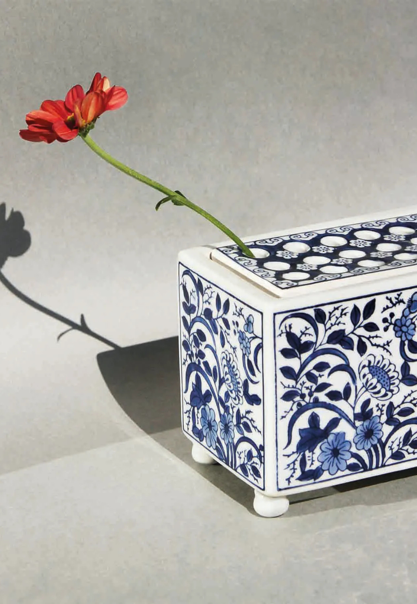 rijks museum - klevering delftware vase flowerbrick