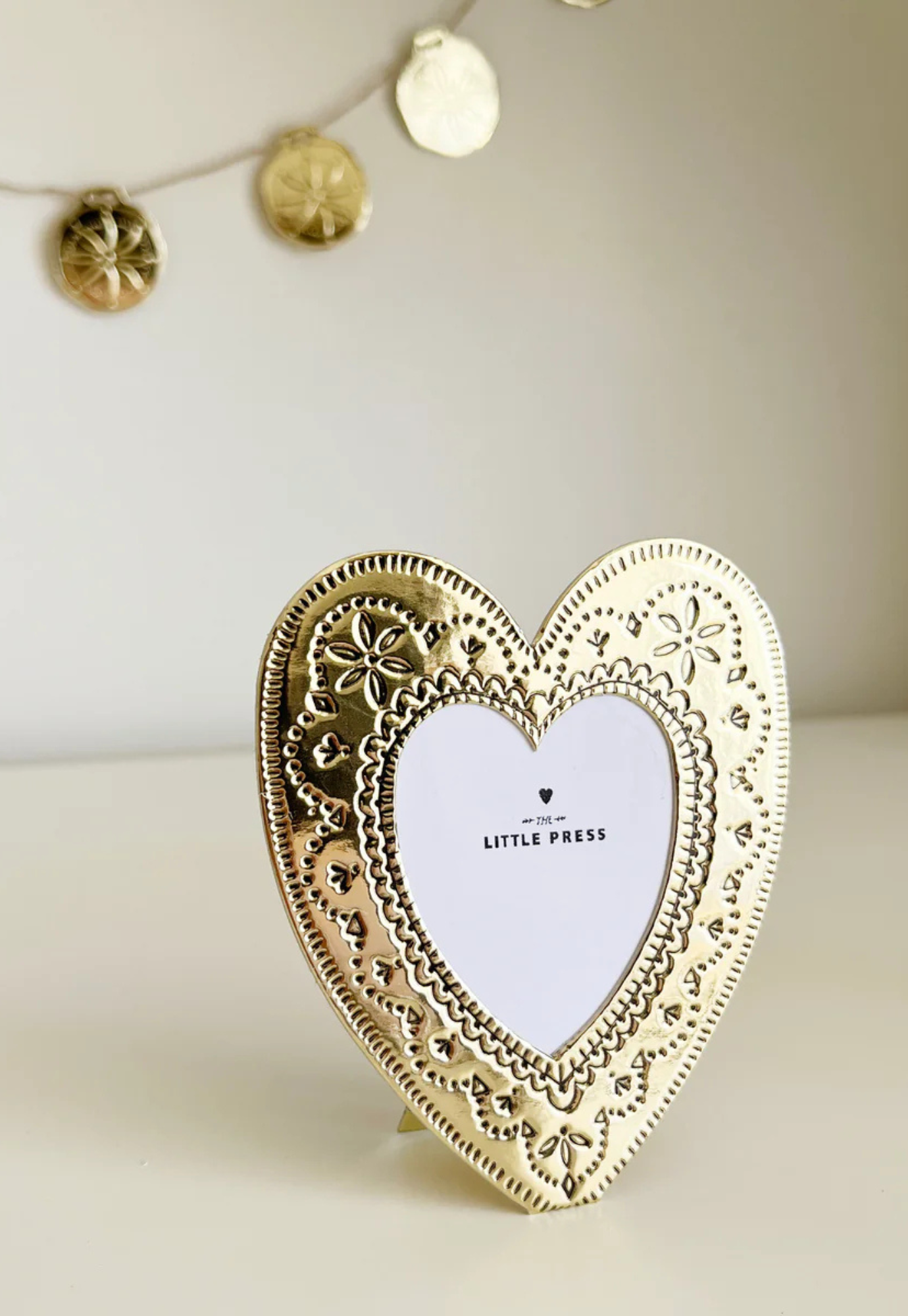 faux tin gold heart travel/desk frame card – GOOSE