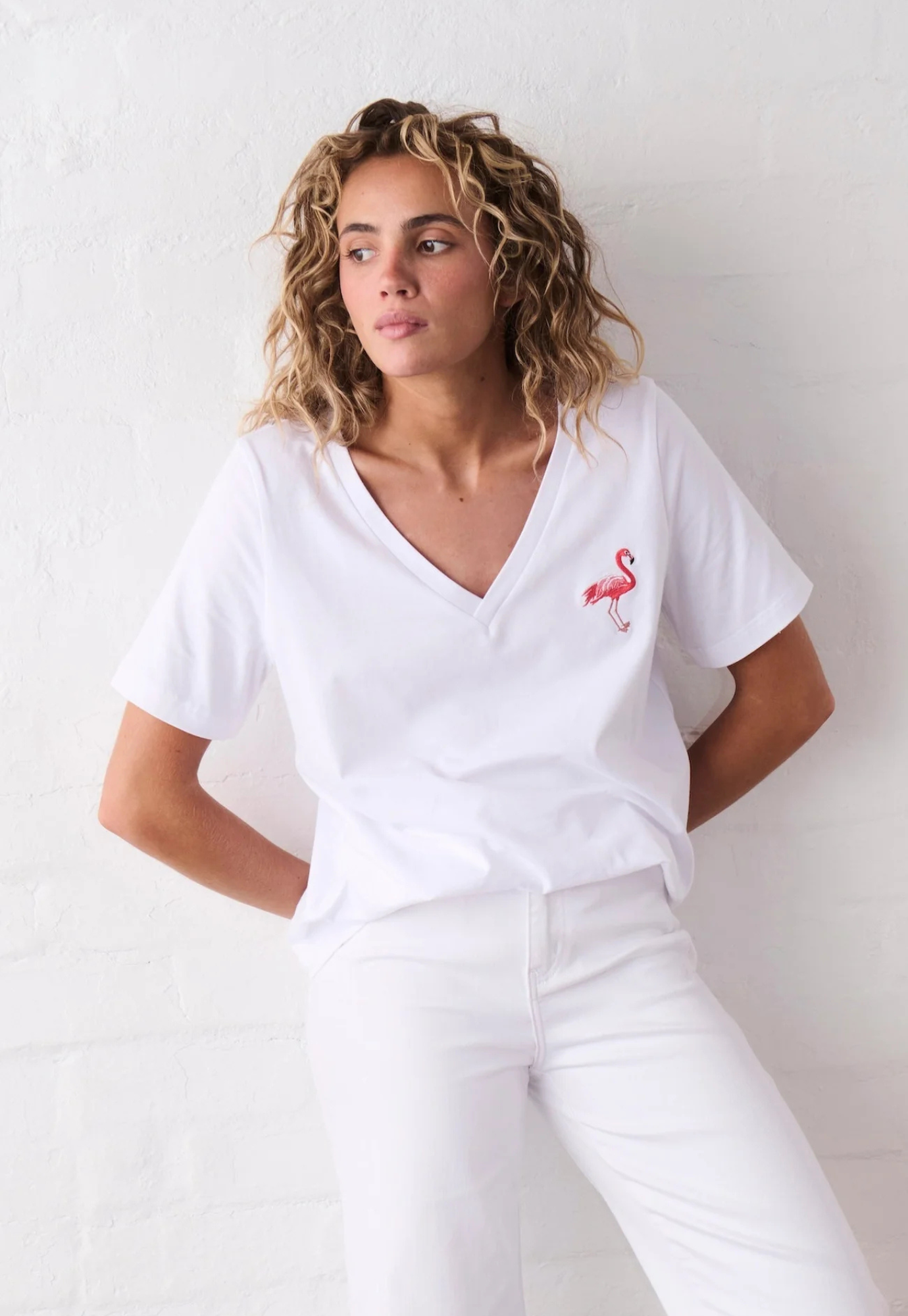 kireina - victoria tee - flamingo - white