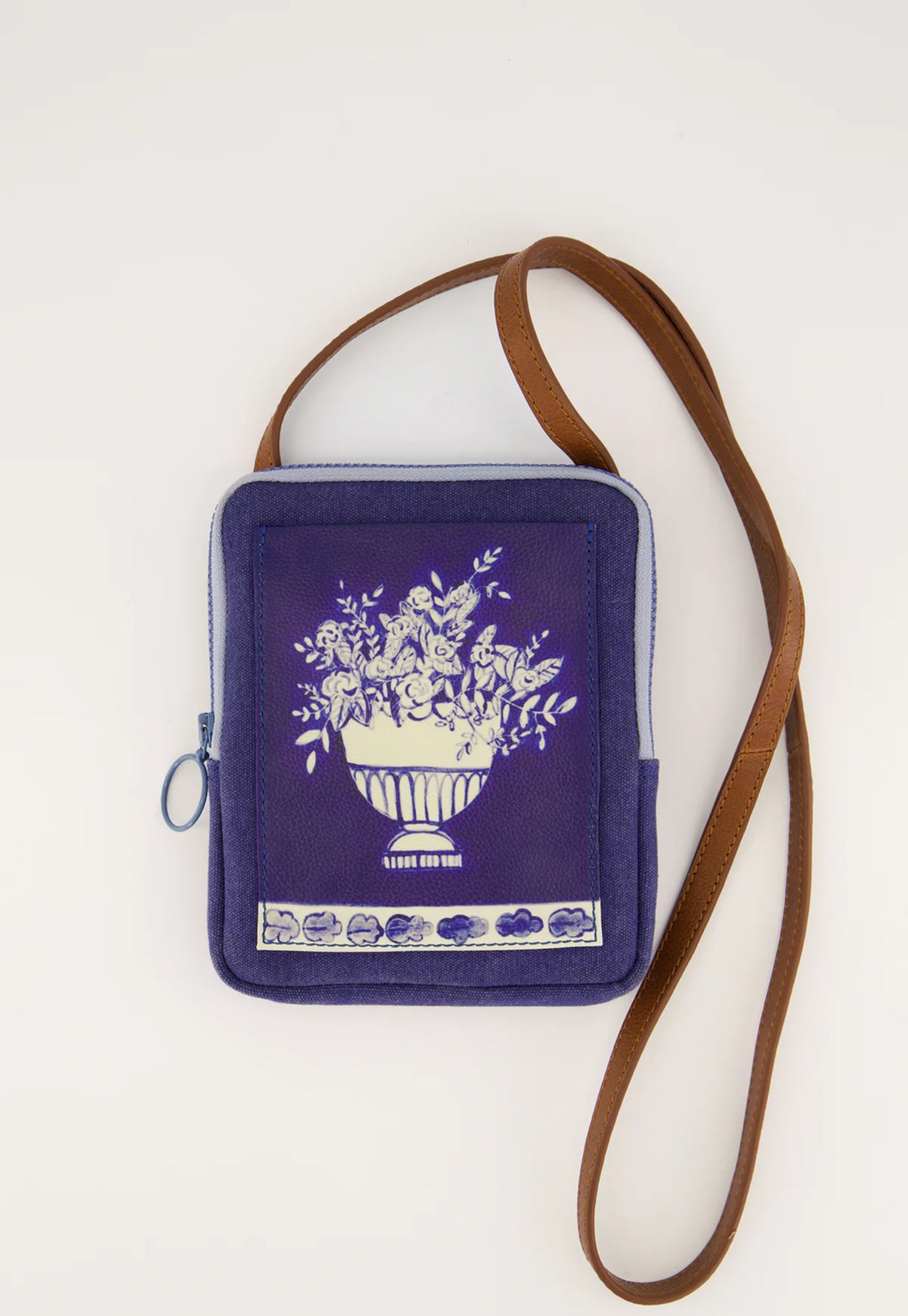 nancybird - trail crossbody - vase