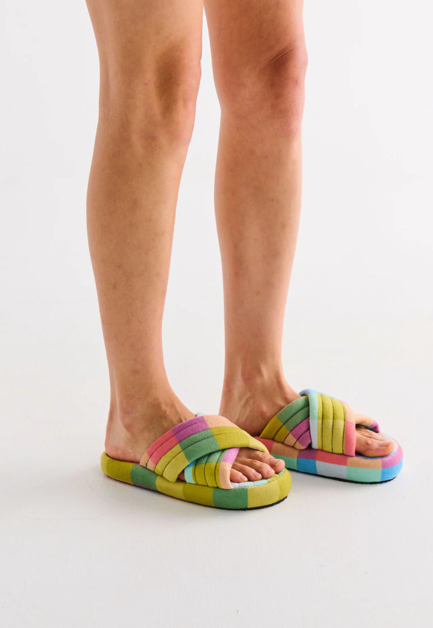 kip&co - florida tartan quilted velvet slippers