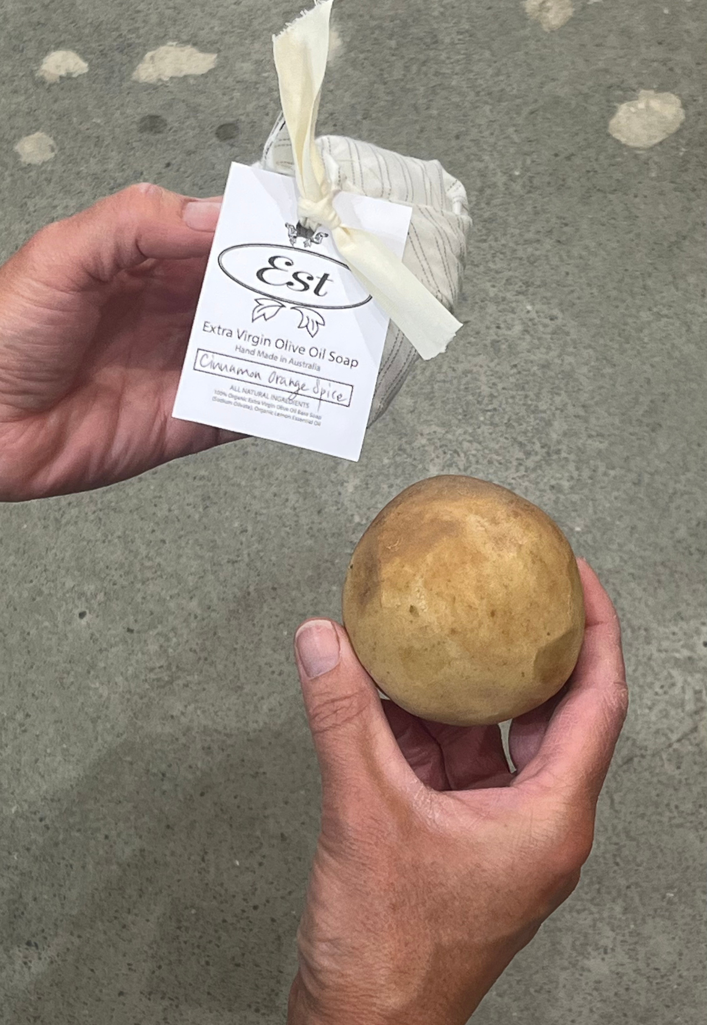 est australia - large olive oil soap ball