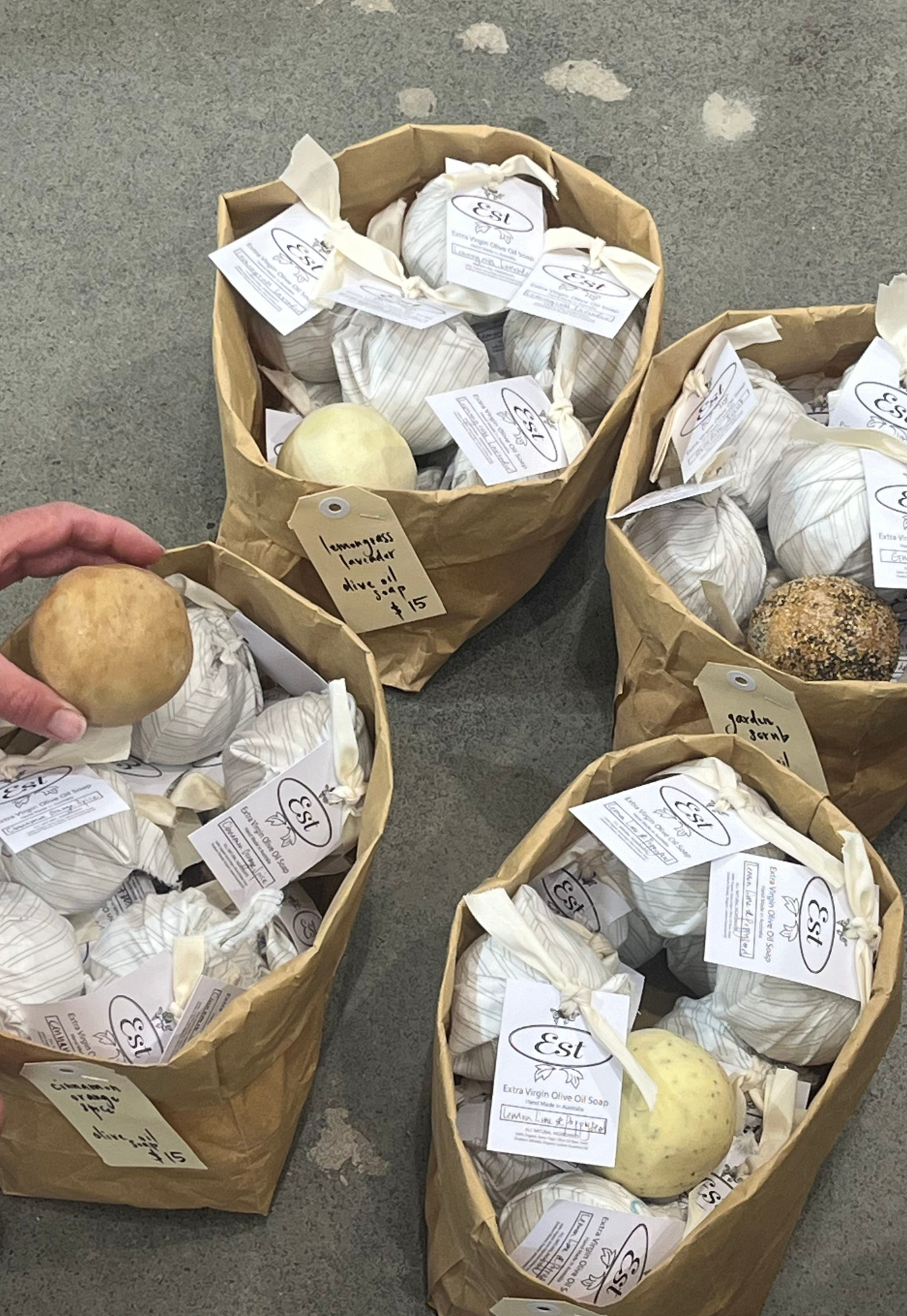 est australia - large olive oil soap ball