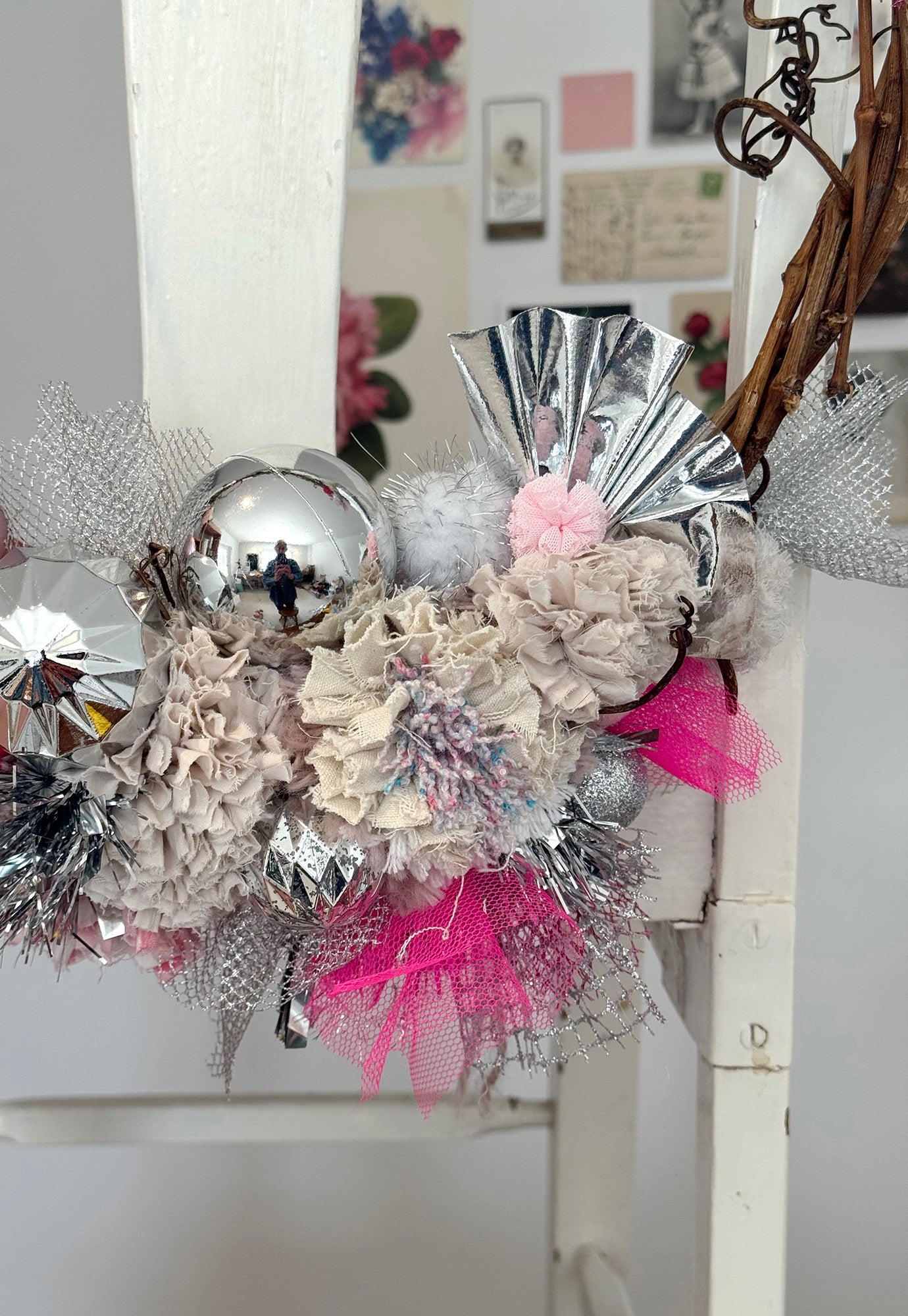 p+p festive wreath - fa la la la M