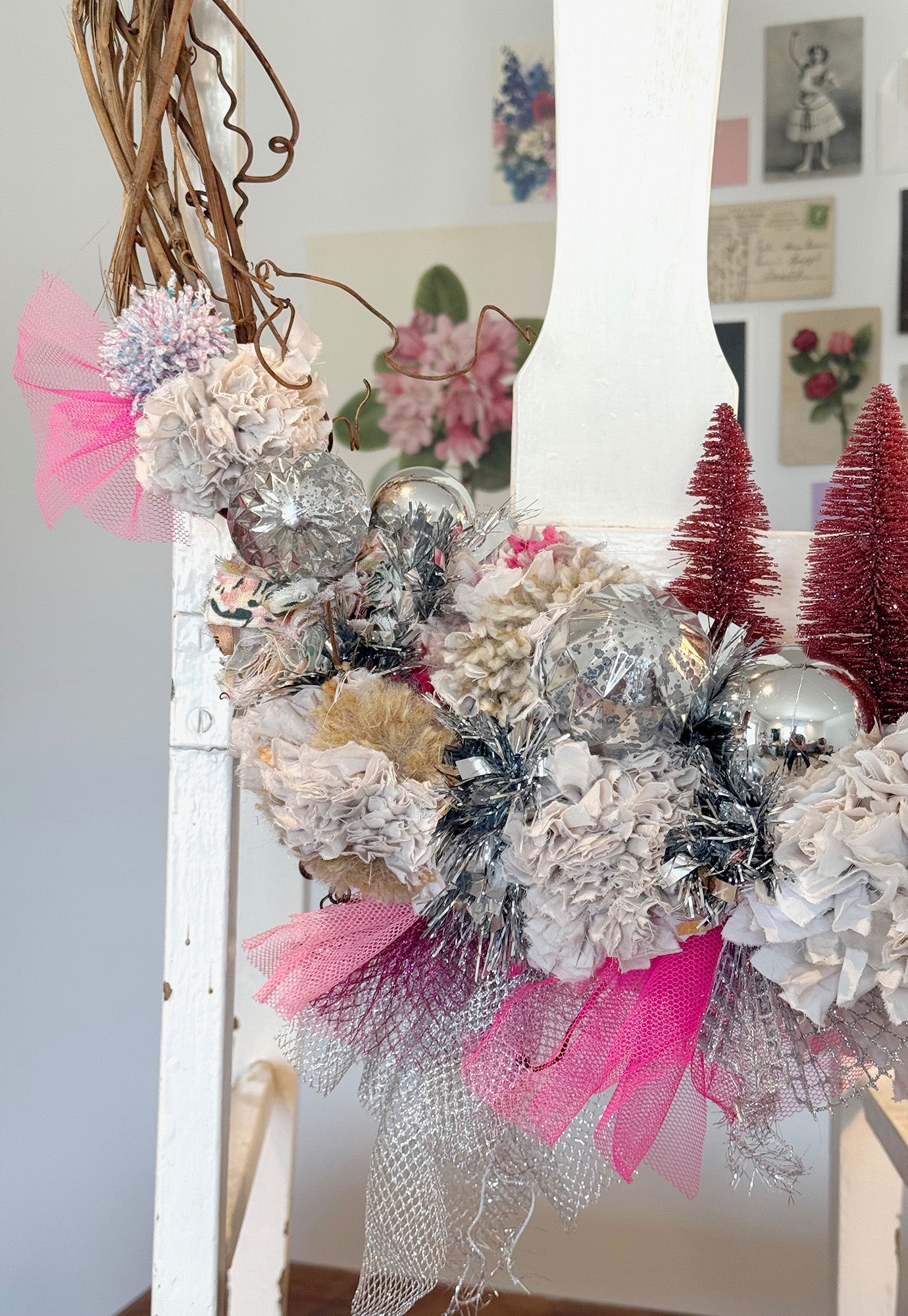 p+p festive wreath - fa la la la L