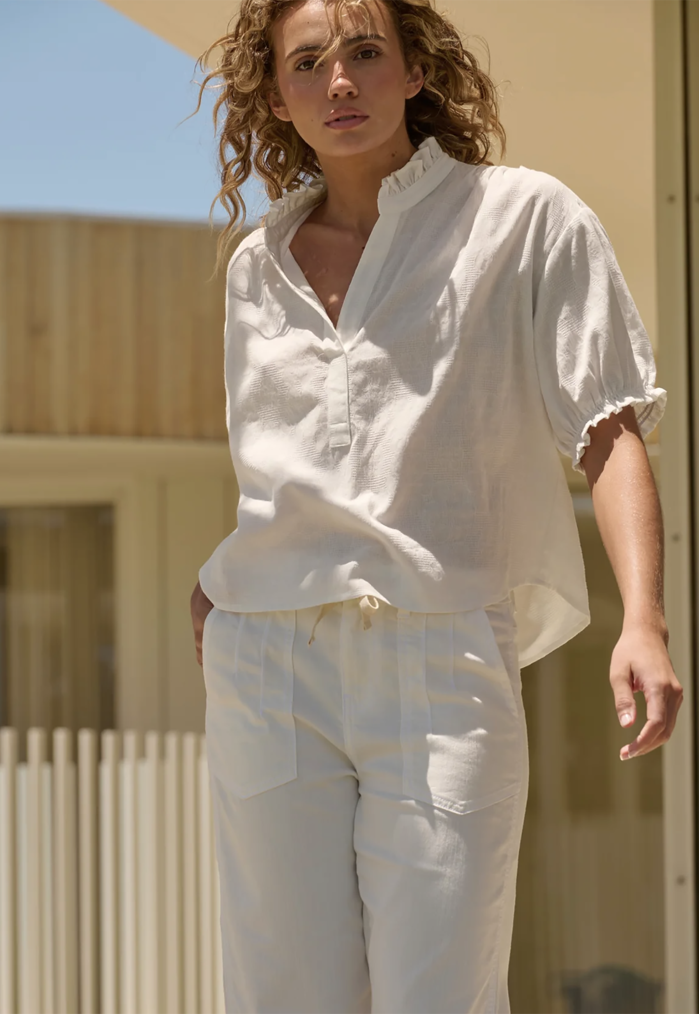 kireina - amber shirt - white