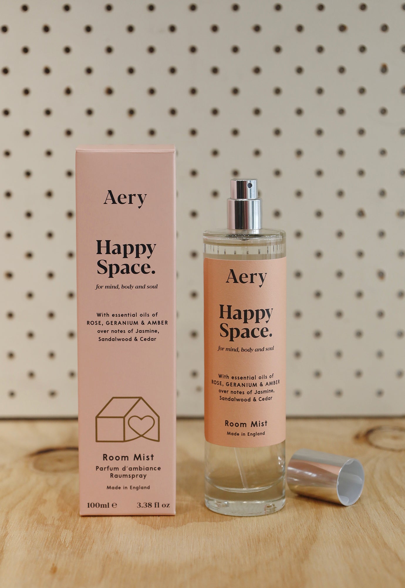 aery living - room mist