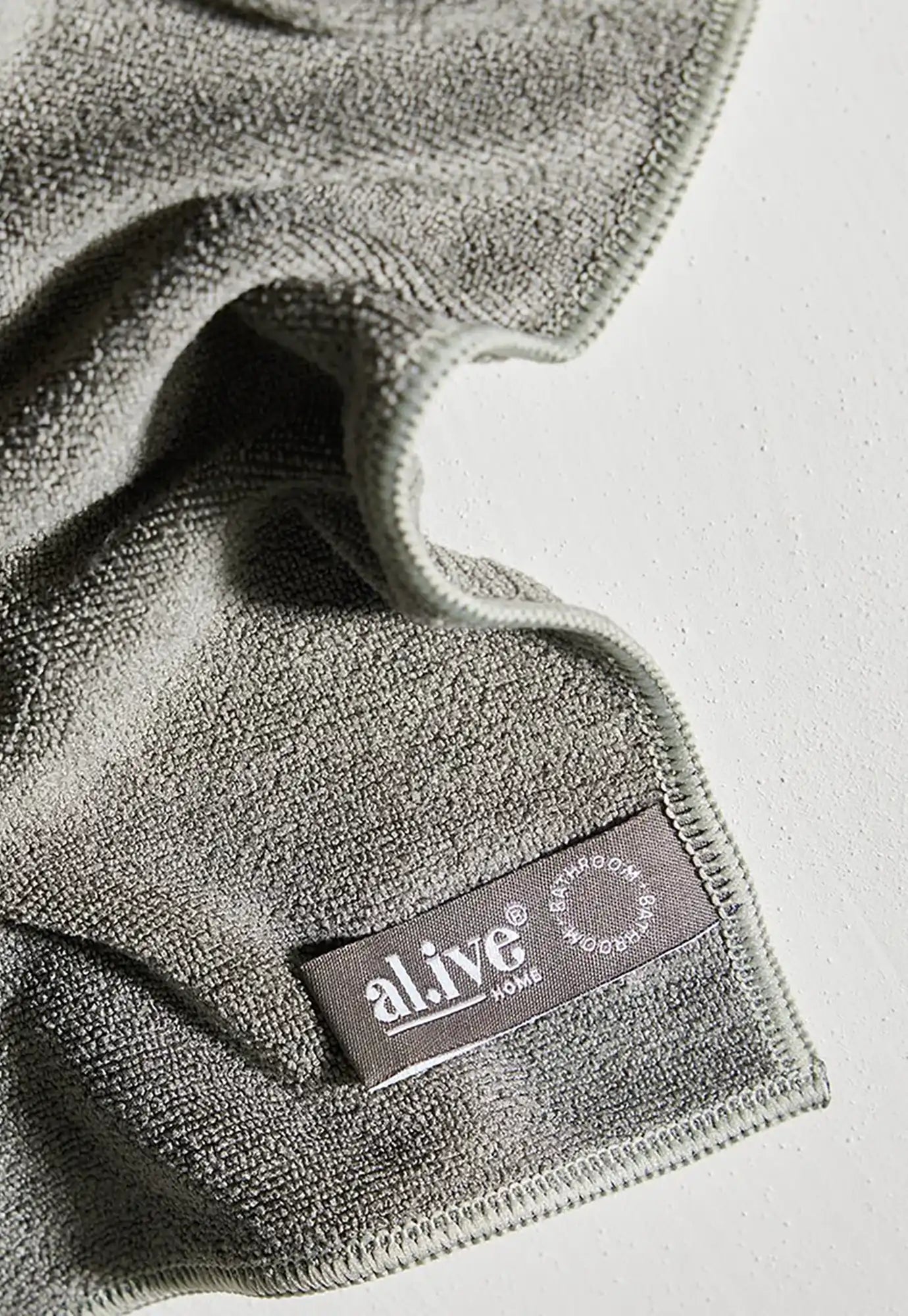 al.ive - home cleaning microfibre cloths