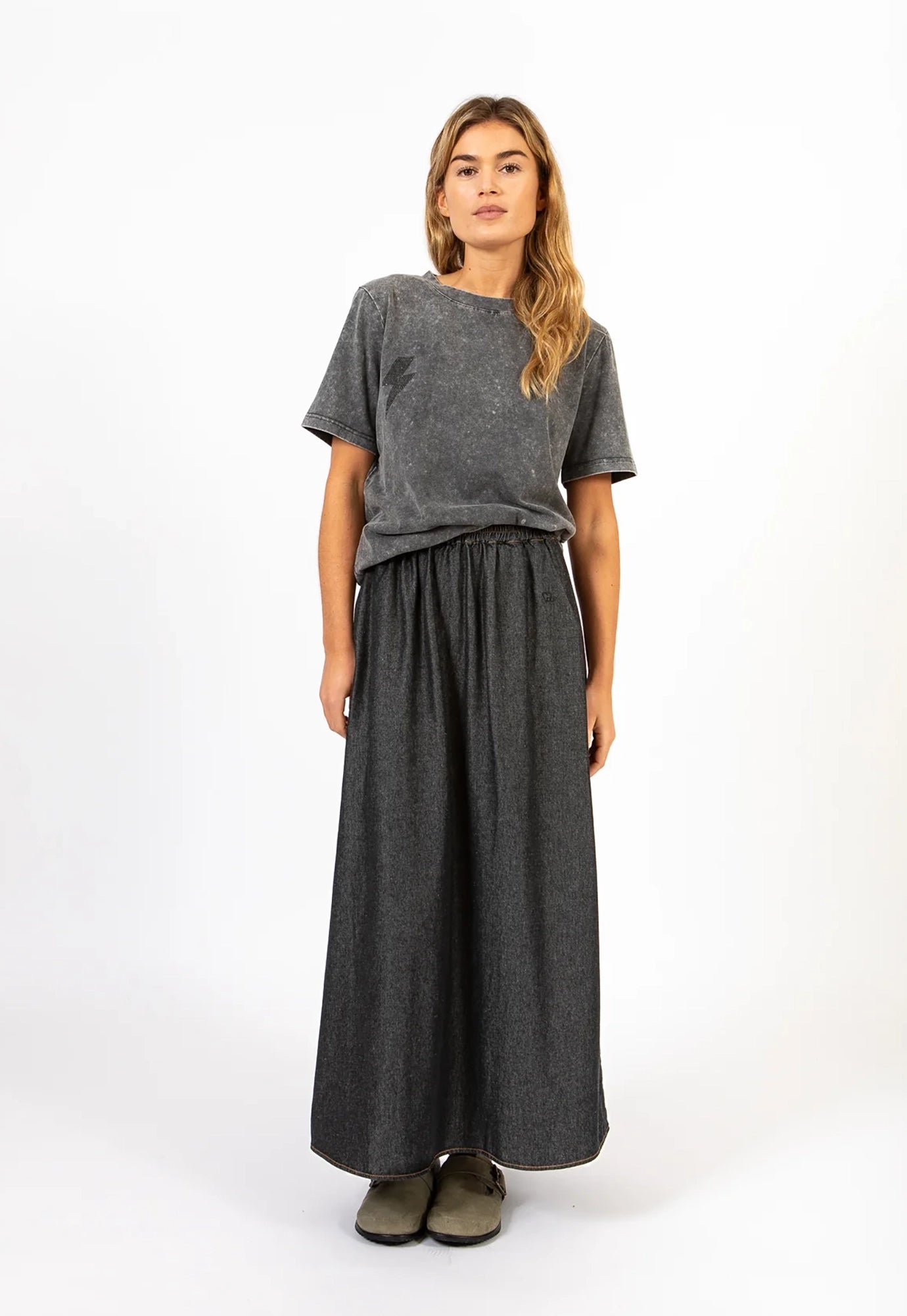 cc heart - lightning tee - washed grey