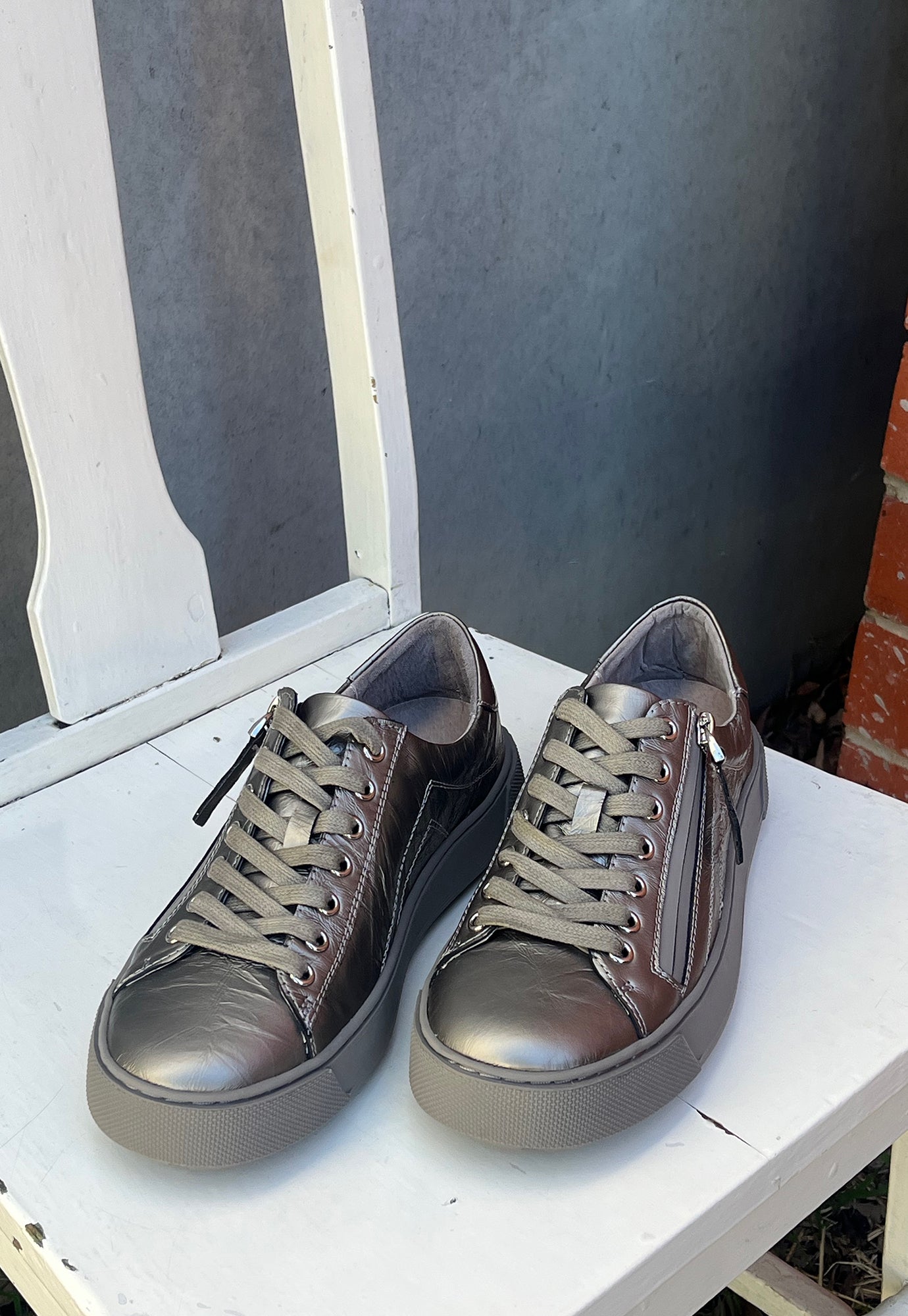 django juliette tarben matte pewter - Main Image