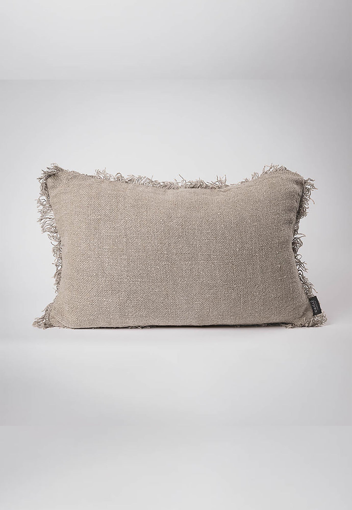 eadie lifestyle - bedouin cushion natural