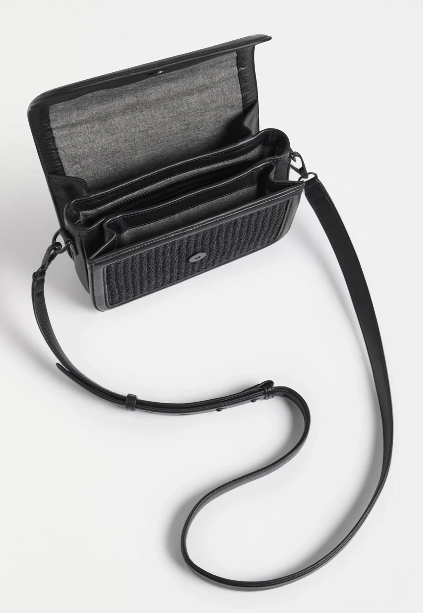 elk - ralffa crossbody - black