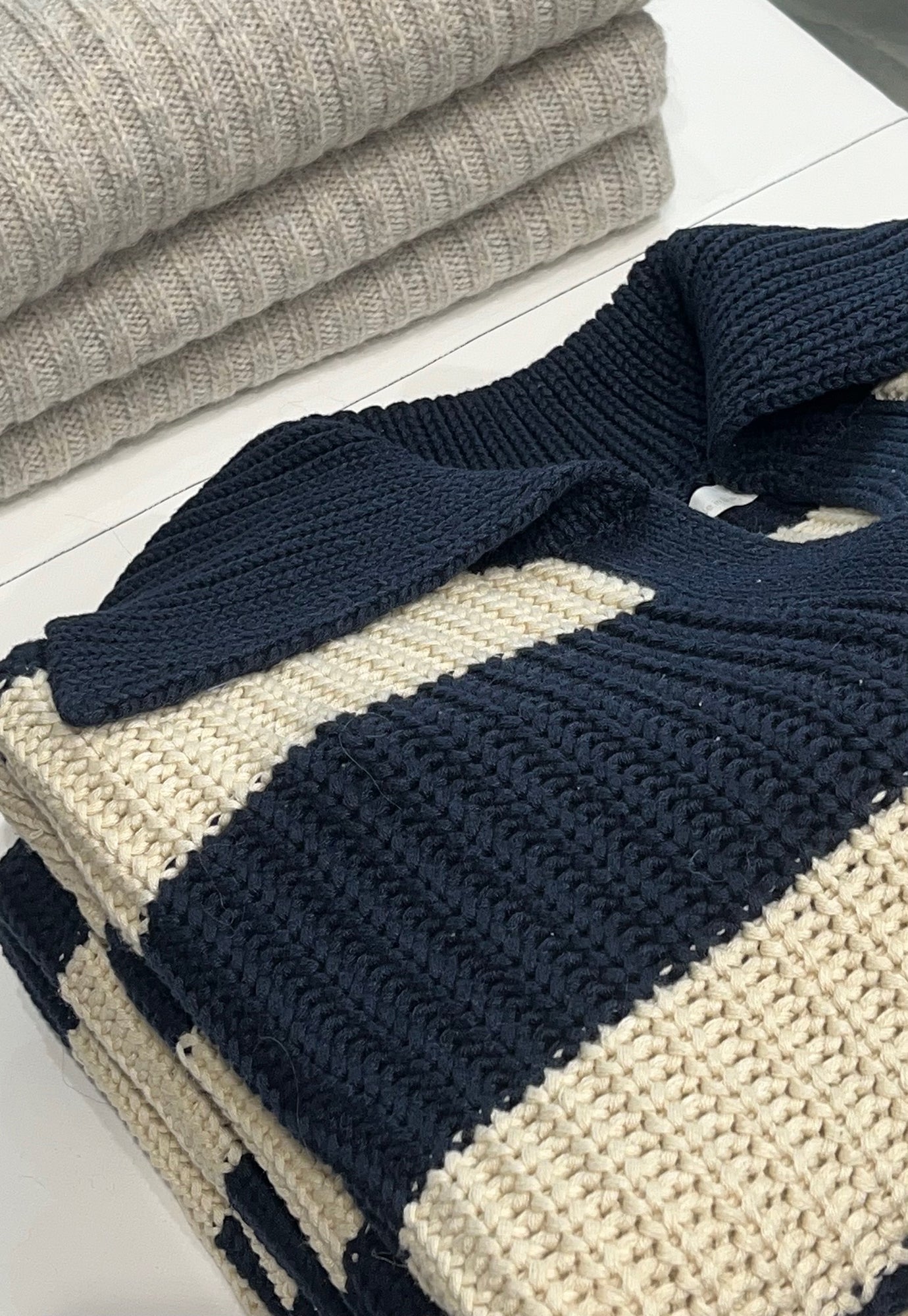 foxwood - estella stripe knit - navy & off white