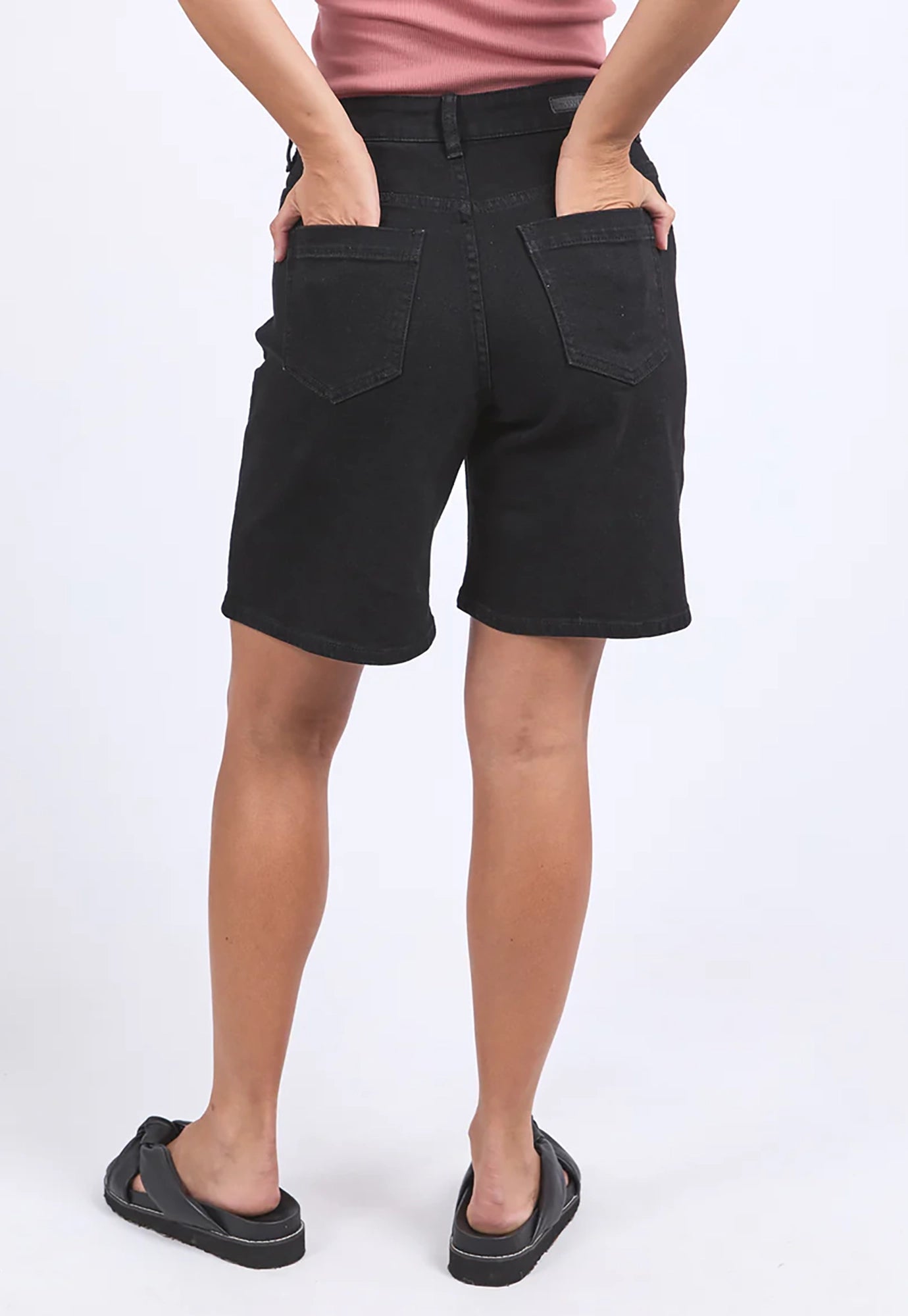 foxwood - harley short - black