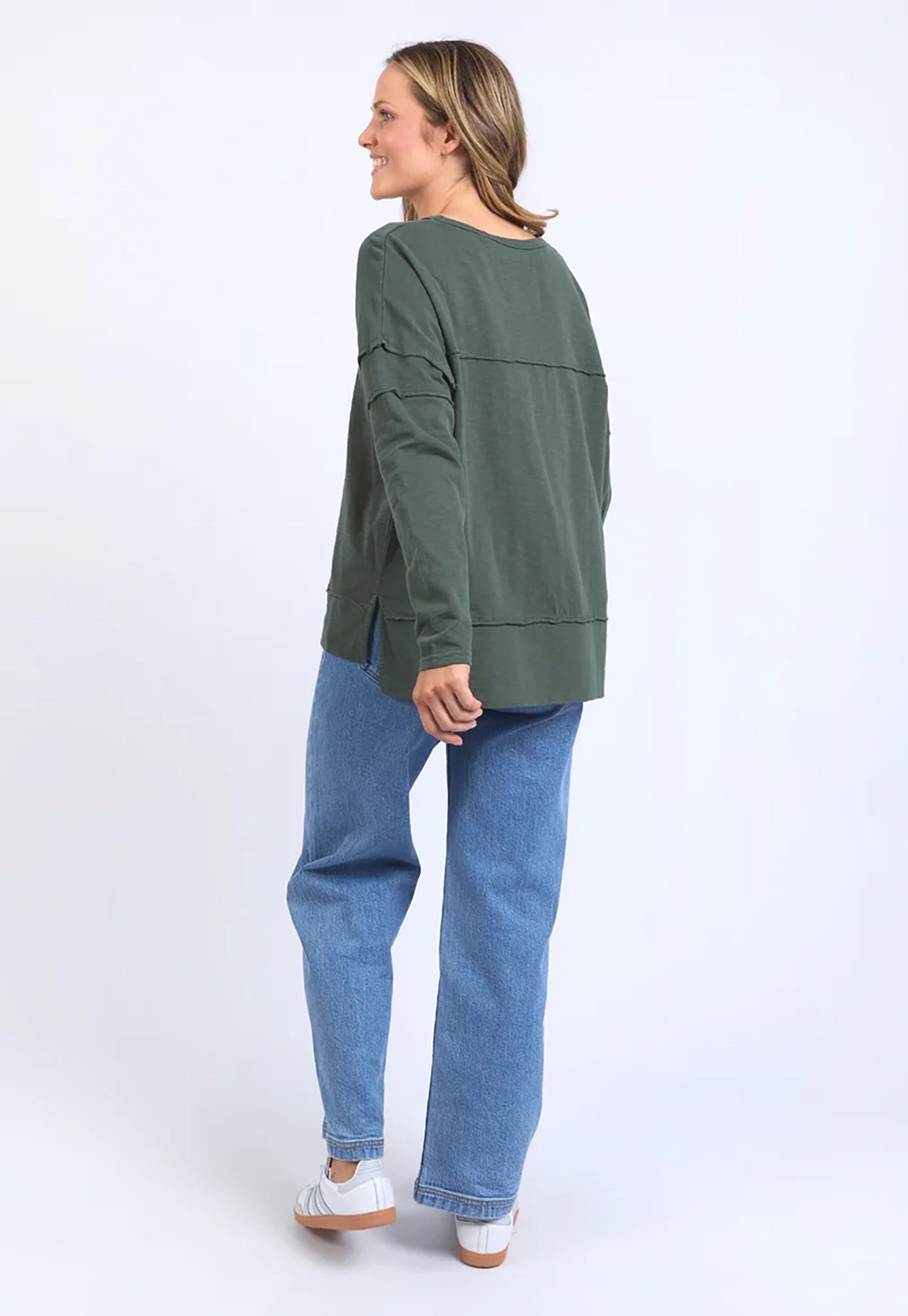 foxwood - jayne throw on top - khaki