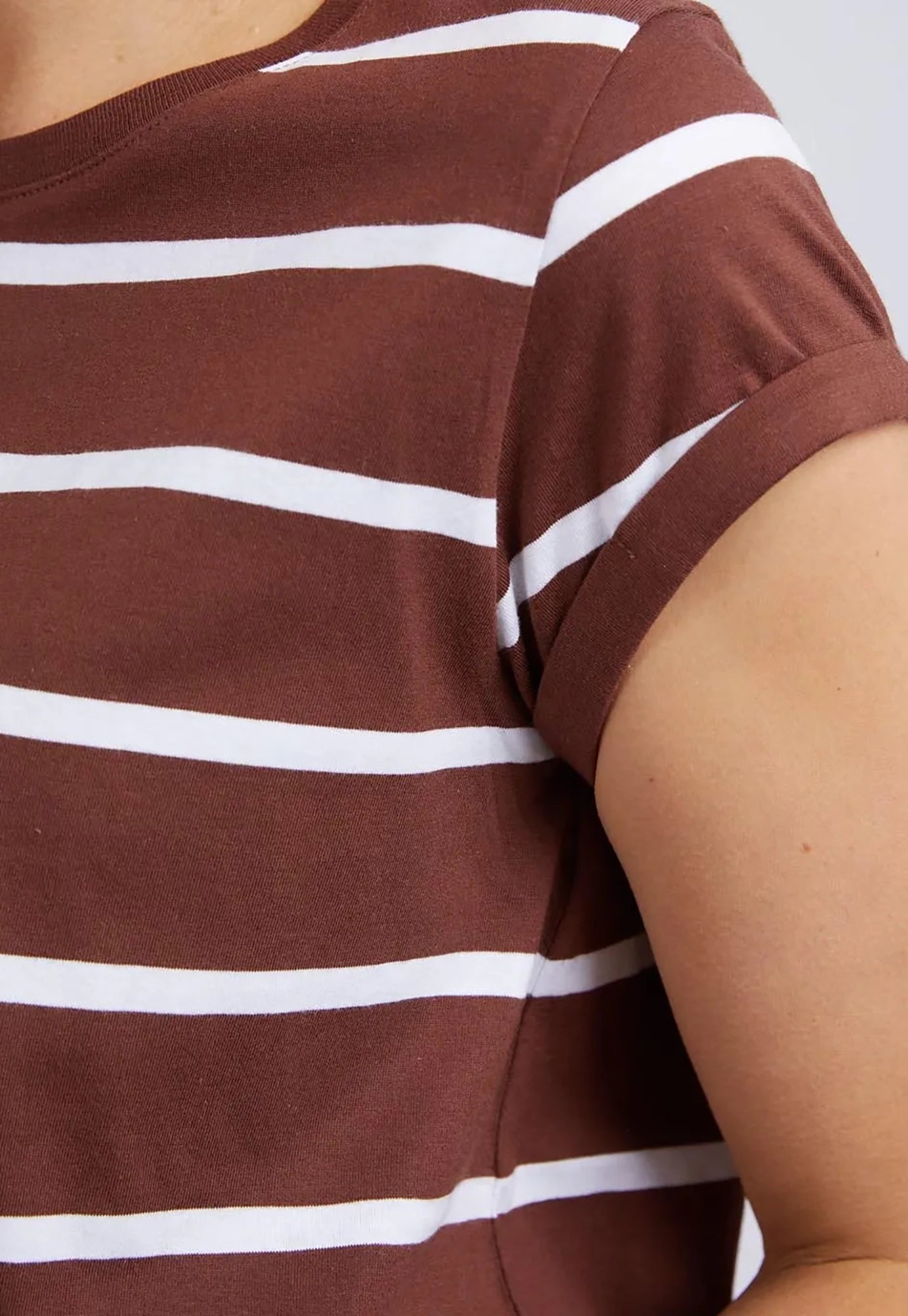 foxwood - manly tee - choc/white stripe