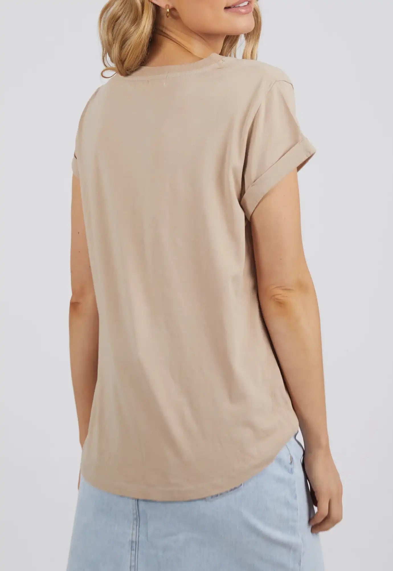 foxwood - manly vee tee - oat