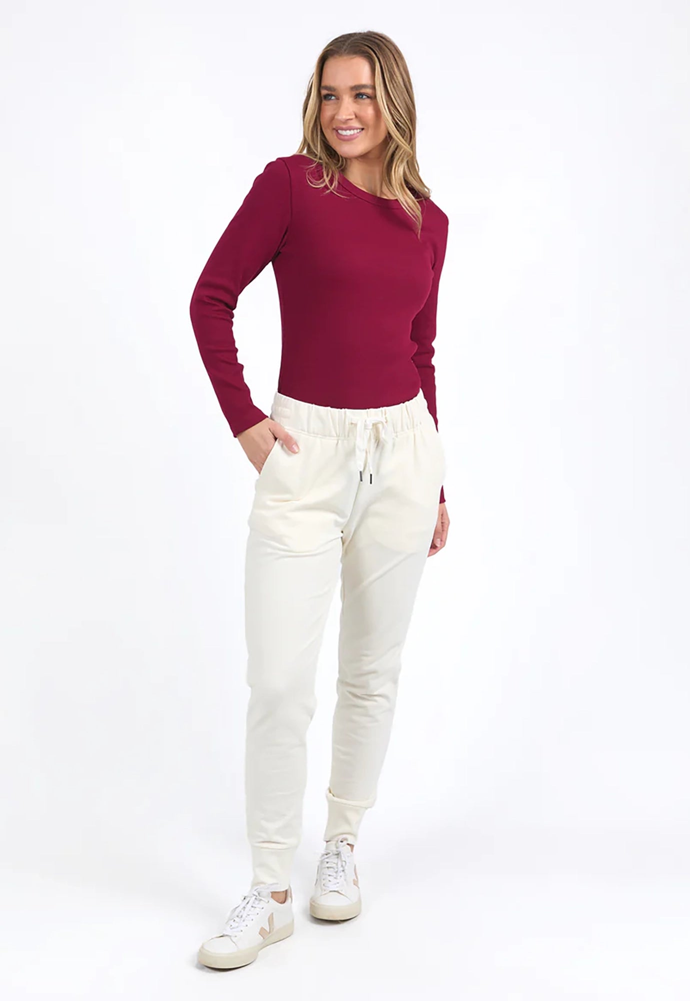 foxwood - scoop long sleeve rib top - beetroot red