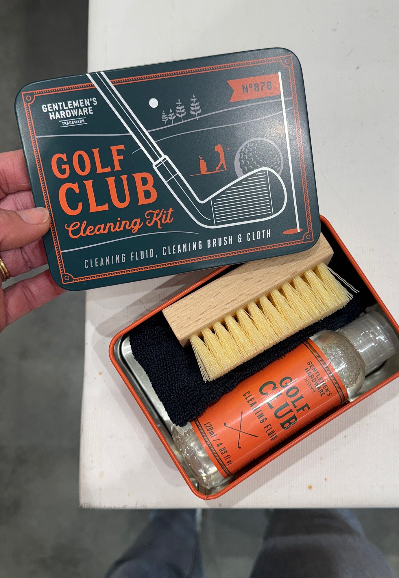 gentlemen's hardware - golf club cleaning kit