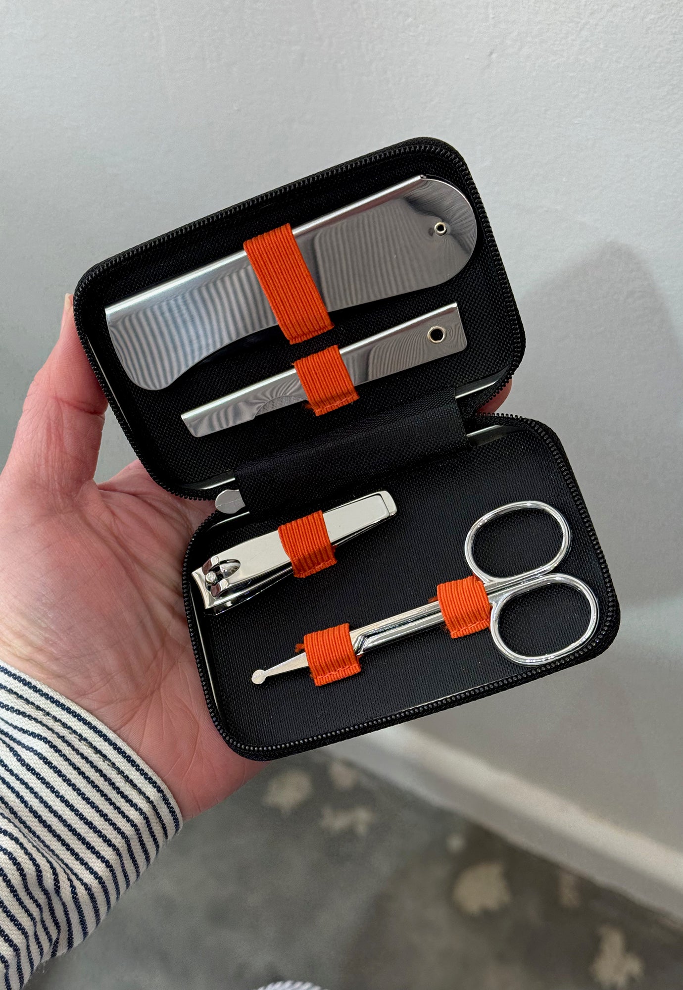 gentlemen's hardware - nailed to perfection manicure kit