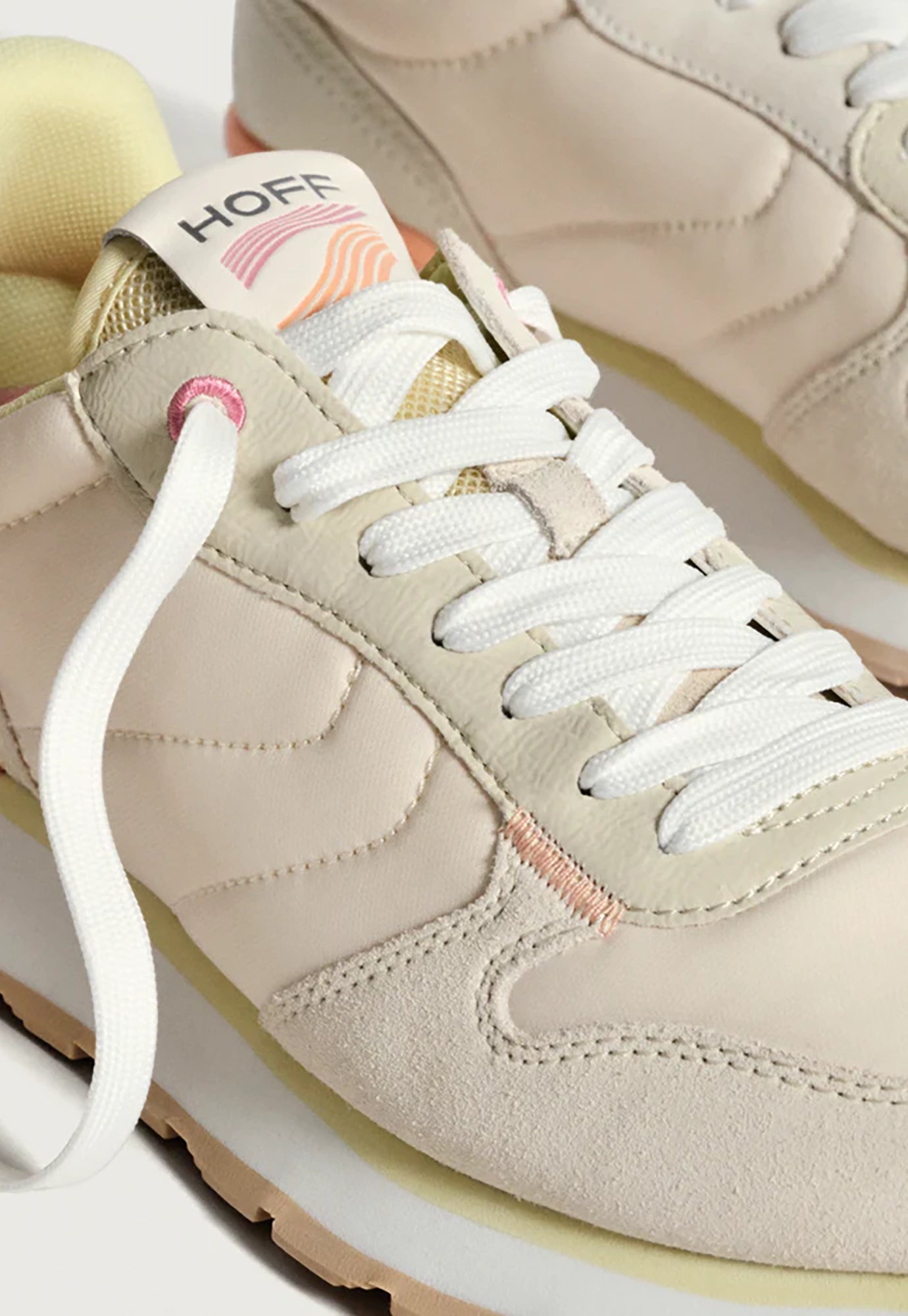 hoff - track & field troezen - beige