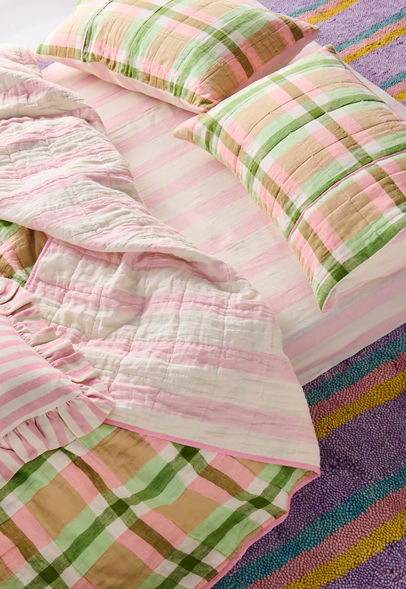 kip&co - candy stripe linen fitted sheet