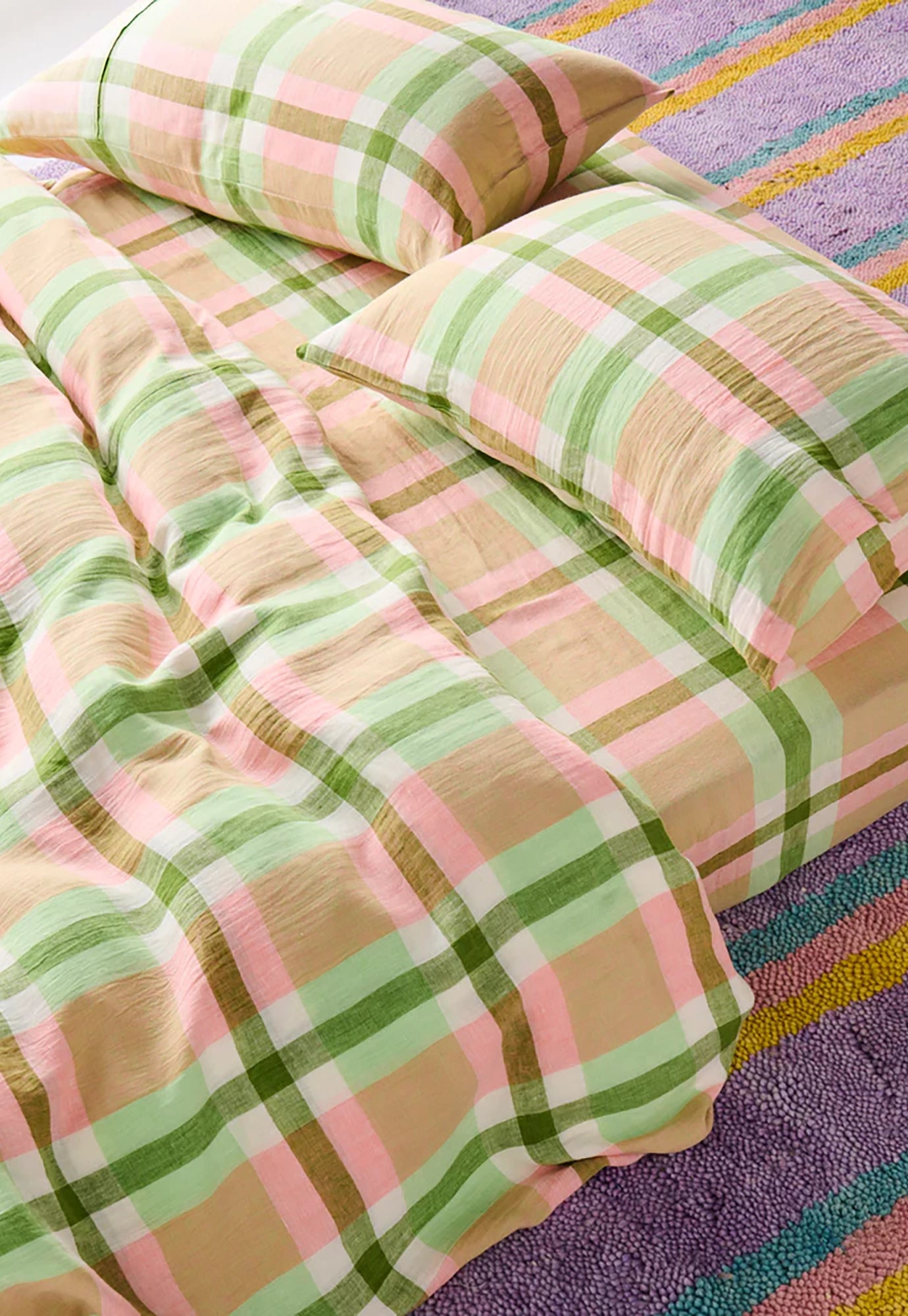 kip&co - pistachio tartan linen fitted sheet