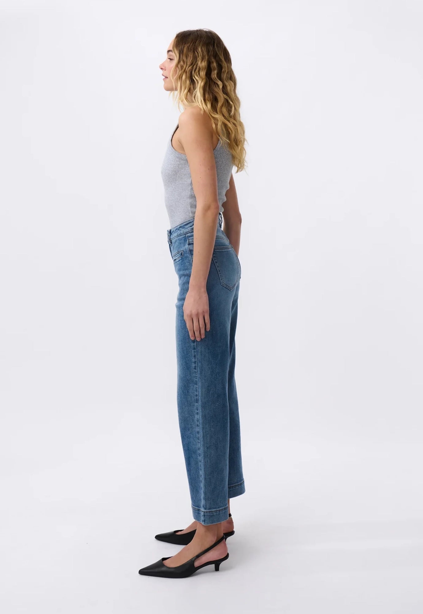 kireina - freya jean - dakota wash
