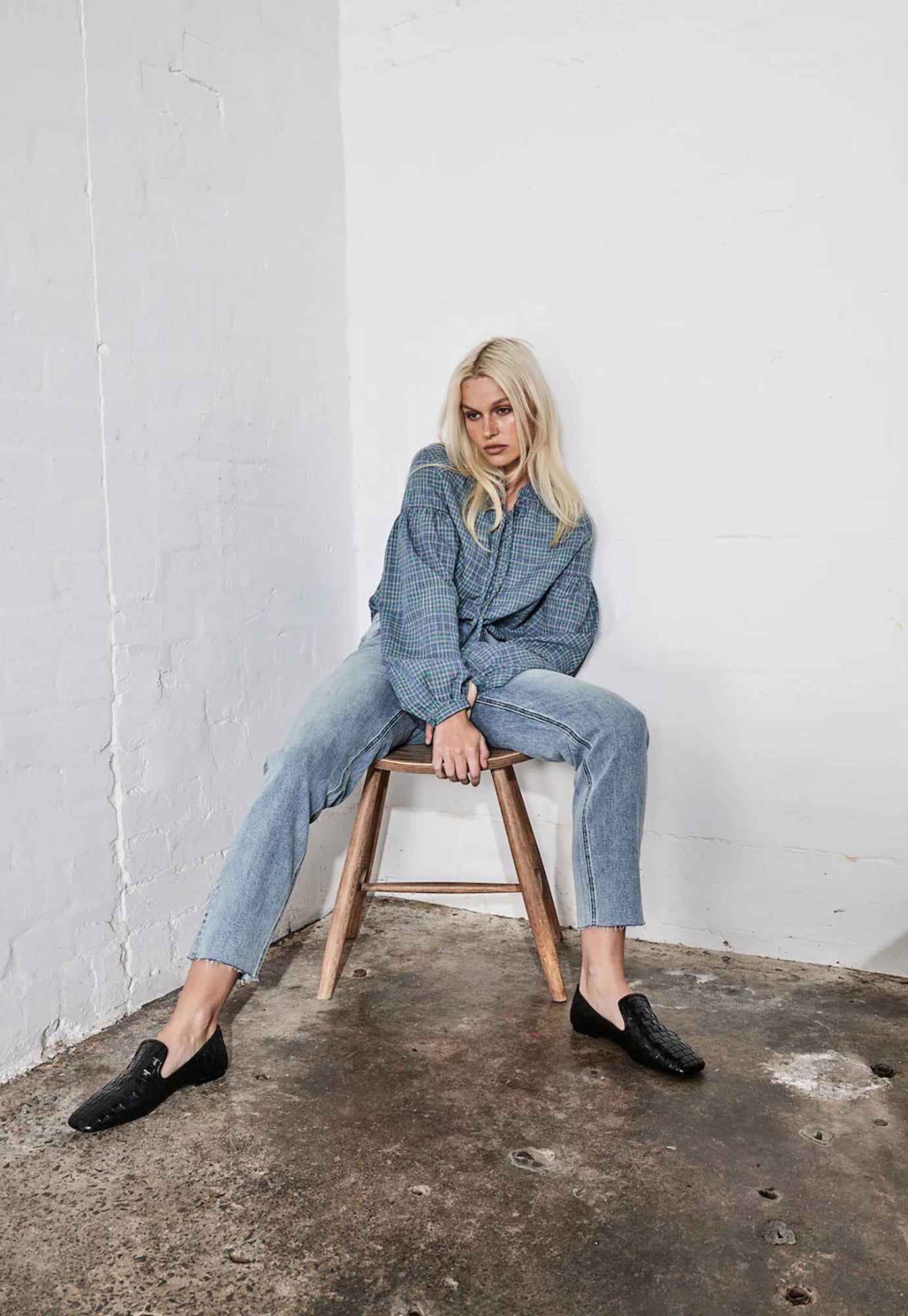 kireina - rose jean - raw hem - sun bleached