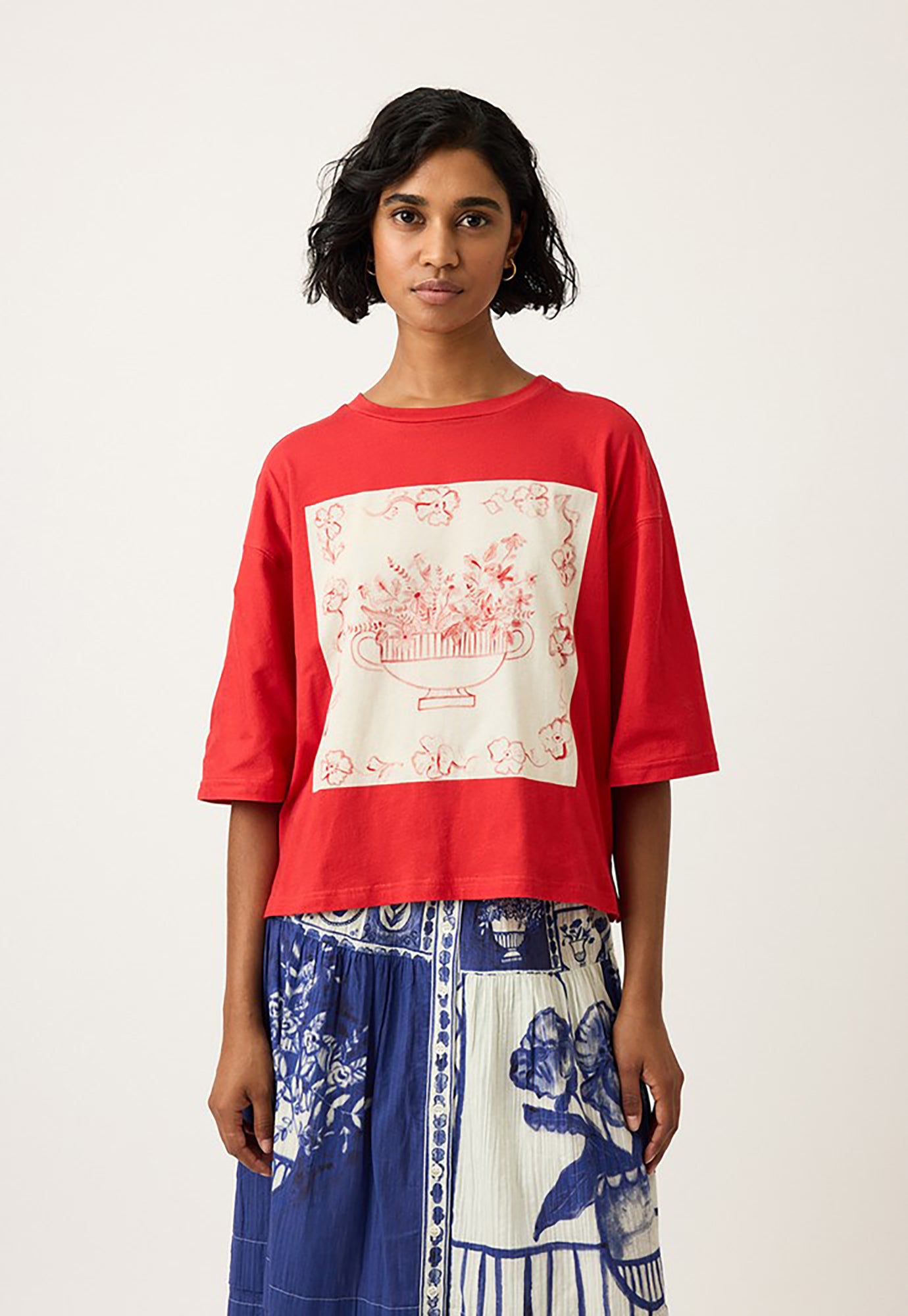 nancybird - tasmin boxy tee - red vase