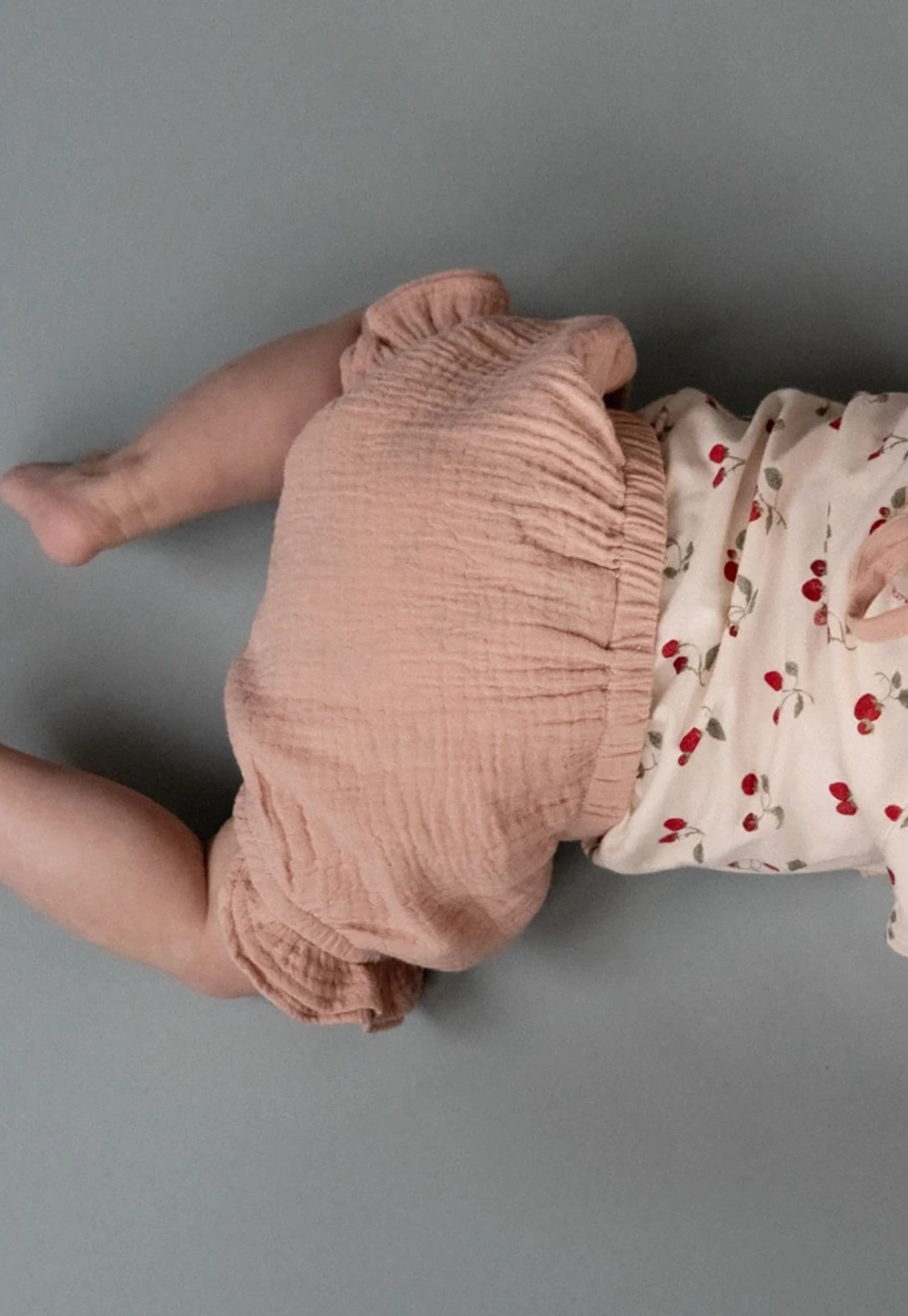nature baby - petal bloomers muslin - rose dust