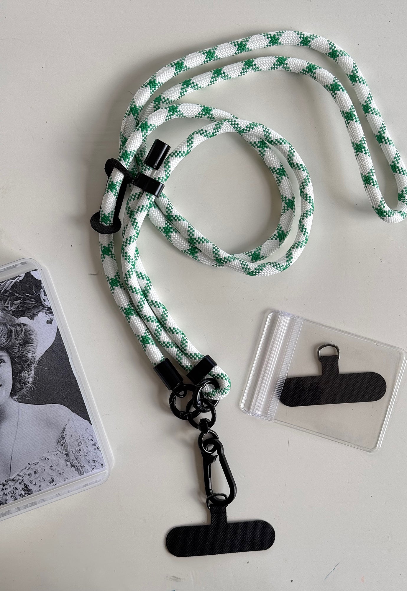 p+p - mobile lanyard