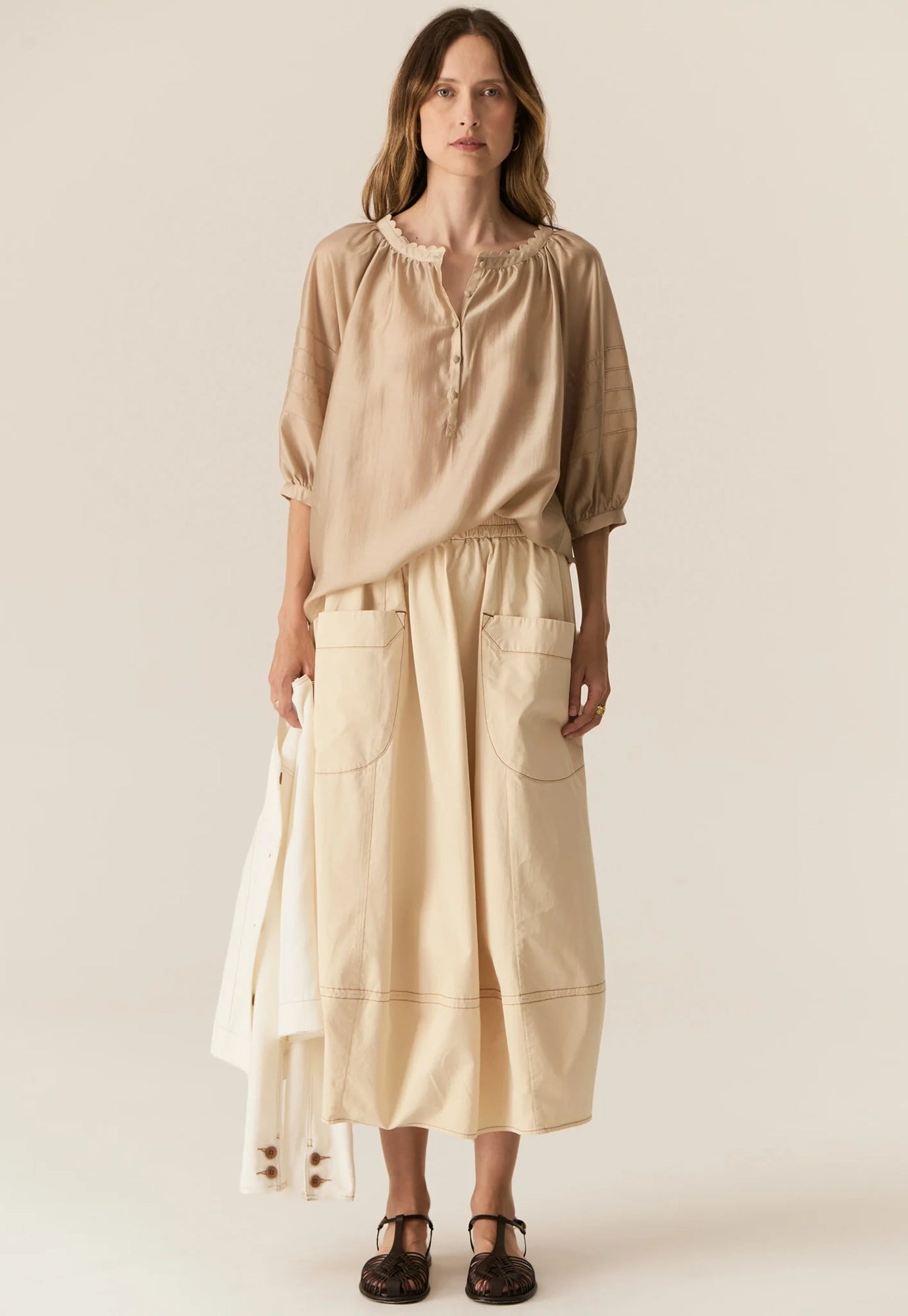 pol - elea top - pebble