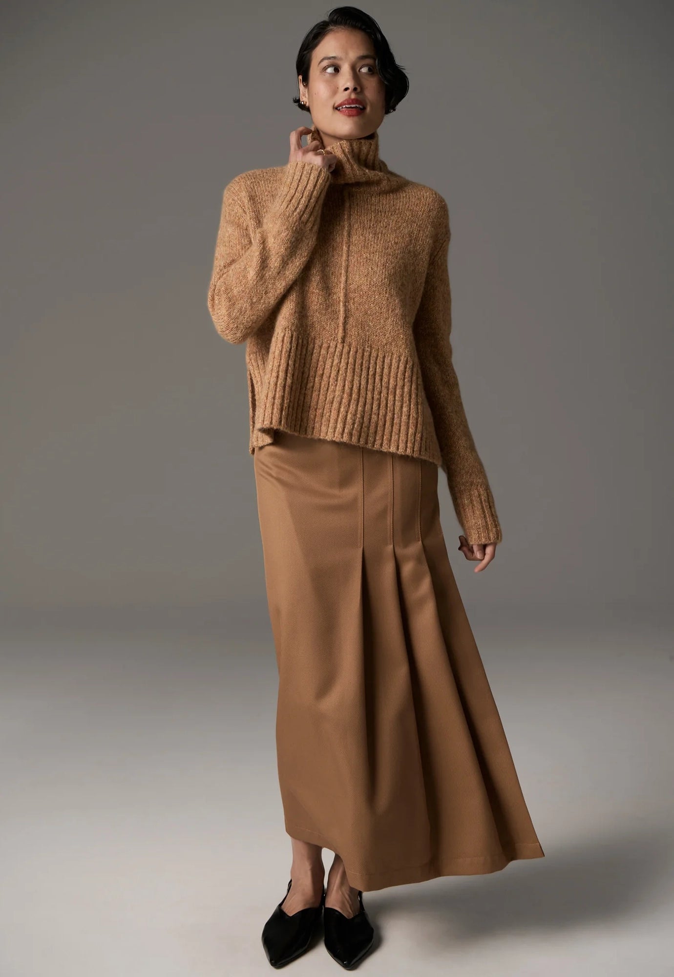 pol - grove high neck knit - gold