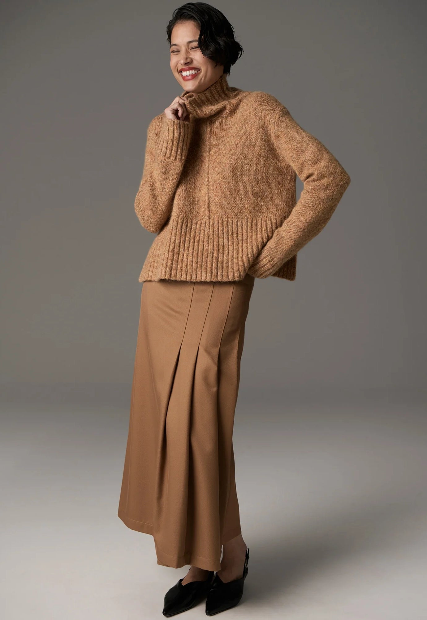 pol - grove high neck knit - gold