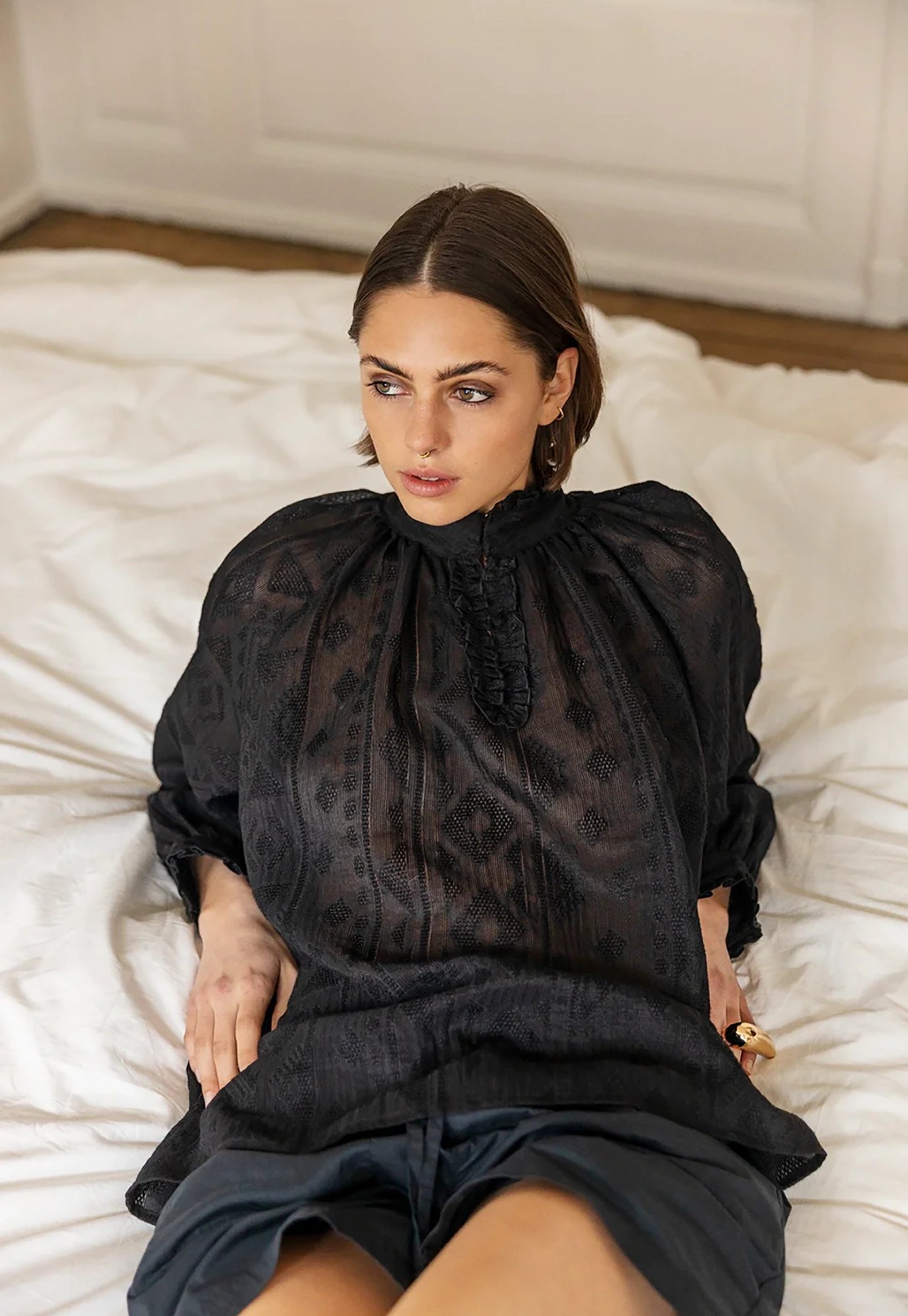 project aj117 - dina shirt - black