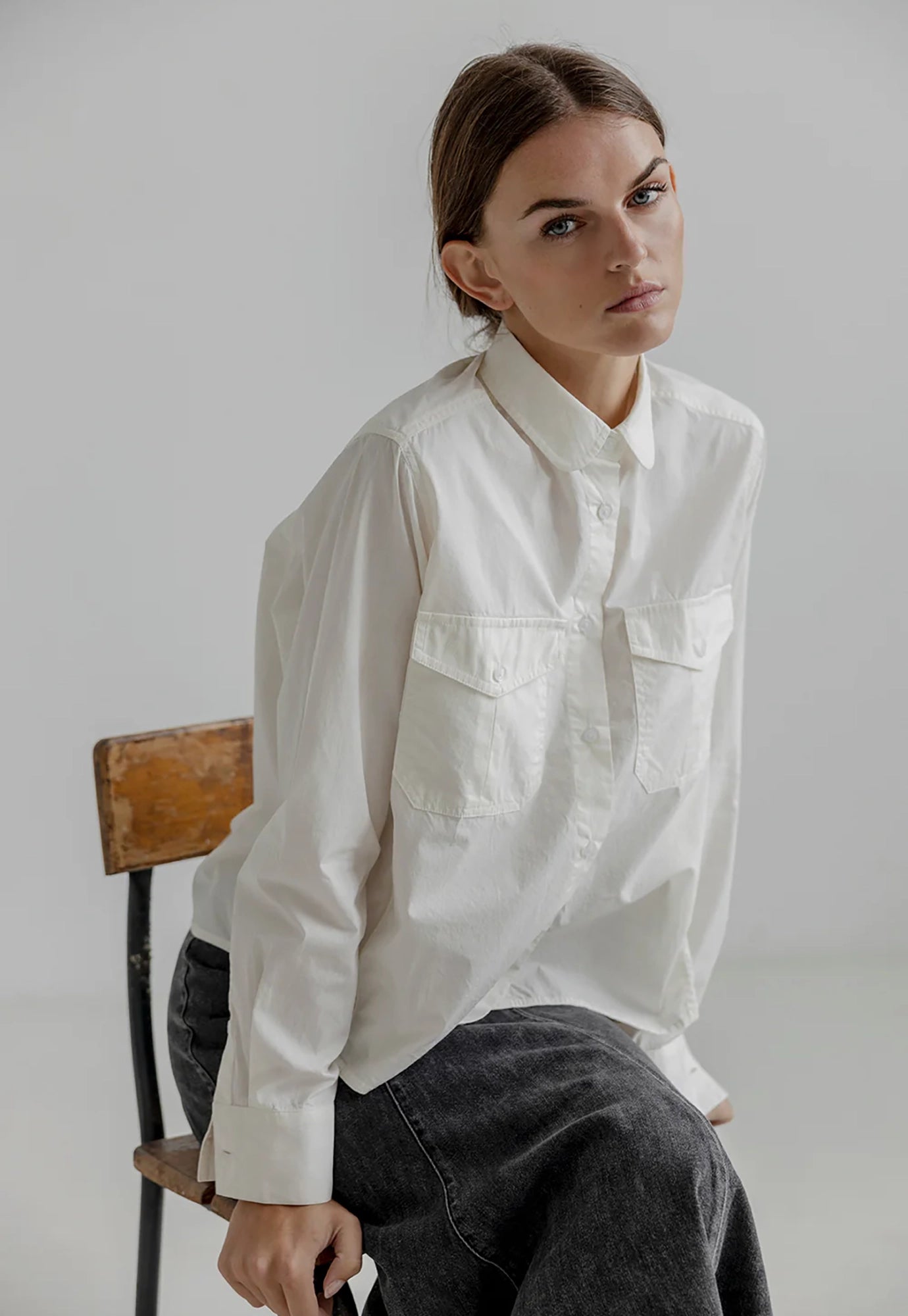 project aj117 - hedda shirt - white
