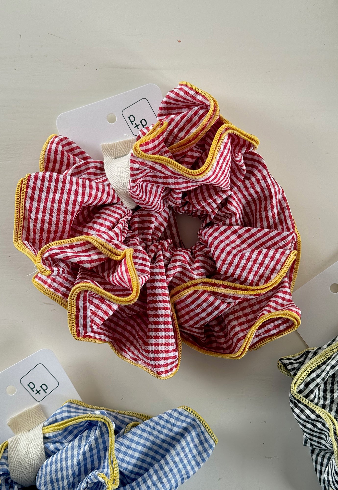 p+p - picnic scrunchie