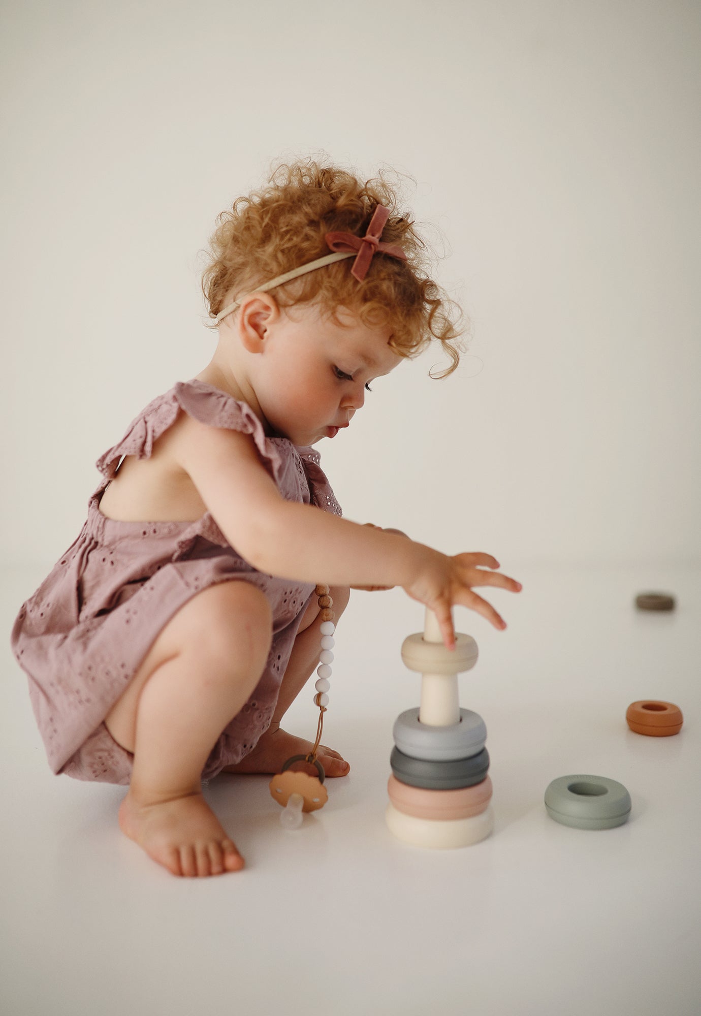 mushie - stacking ring tower